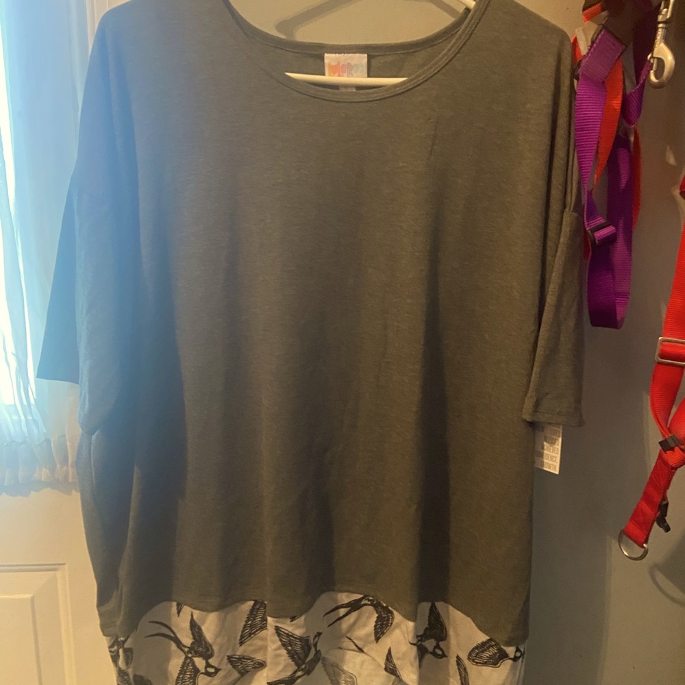 New with tags Lularoe large irma birds